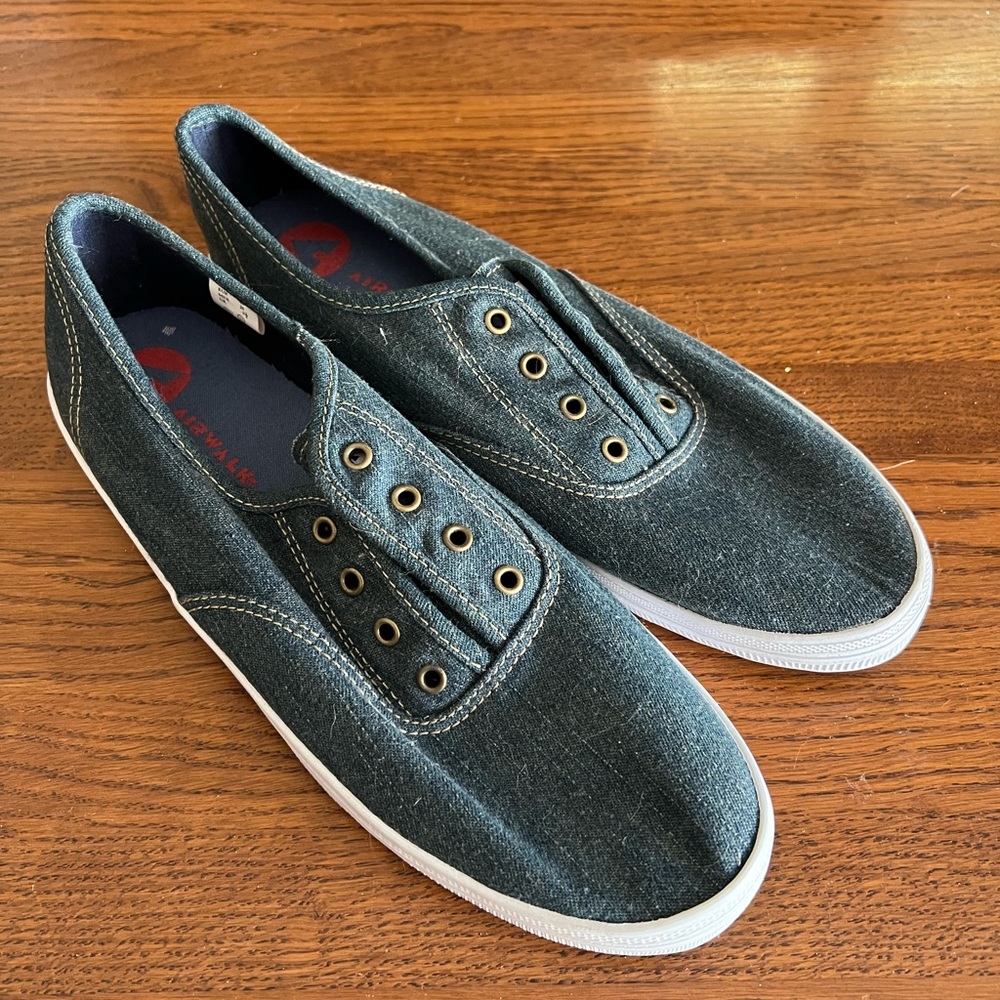 Vintage Deadstock 2012 - Airwalk Payless Denim Slip On Canvas Sneakers